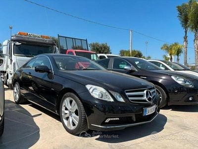 Usata Mercedes E200 Avantgarde 204 CV (150 kW) 2009 Nero Coupé
