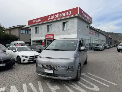 Usata Hyundai Staria 177 CV (130 kW) 2024 Argento Monovolume