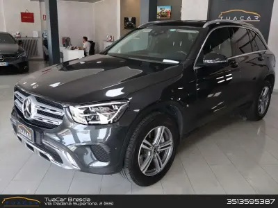 Usata Mercedes GLC300e Business 320 CV (235 kW) 2020 Grigio SUV