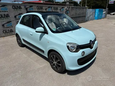 Usata Renault Twingo SE 71 CV (52 kW) 2015 Blu Utilitaria