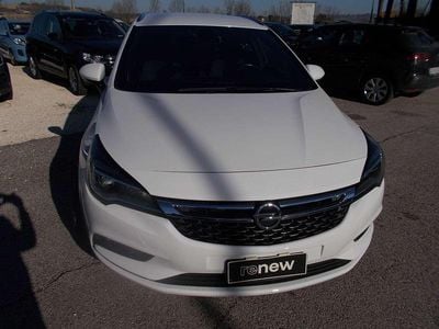 Bianco Usata 2018 Opel Astra Dynamic Station wagon | 9700 € (Buon prezzo)