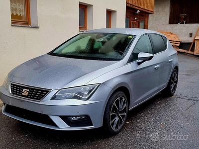 Usata Seat Leon 150 CV (110 kW) 2017 Grigio Utilitaria