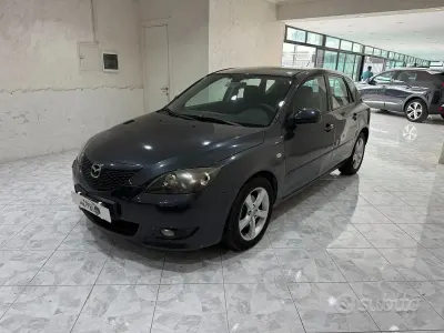 Usata Mazda 3 Active 109 CV (80 kW) 2006 Grigio Berlina