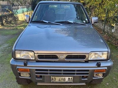 Usata Nissan Terrano 99 CV (72 kW) 1996 Grigio SUV