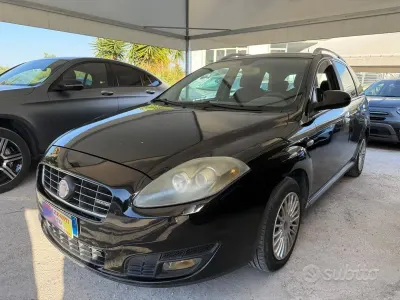 Usata Fiat Croma Dynamic 120 CV (88 kW) 2009 Nero Station wagon