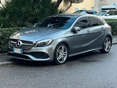 Usata Mercedes 180 109 CV (80 kW) 2017 Grigio Berlina