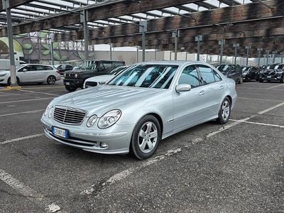 Usata Mercedes E220 Avantgarde 2005 Grigio Berlina