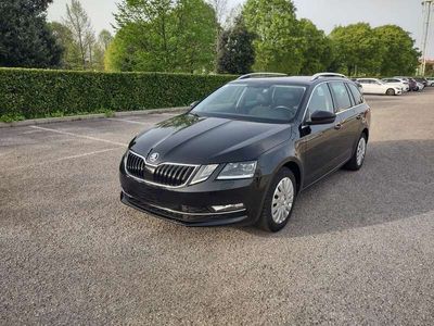 usata Skoda Octavia 2.0 tdi Style 150cv dsg