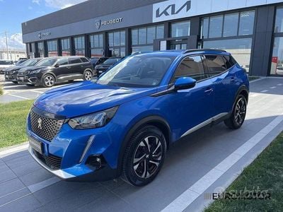 Usata Peugeot 2008 Allure 110 CV (80 kW) 2021 Blu SUV