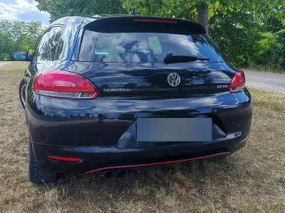 Usata VW Scirocco 140 CV (102 kW) 2011 Nero