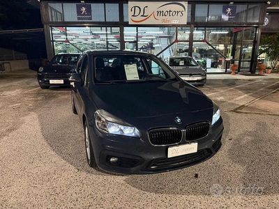 Usata BMW 216 Active Tourer Luxury Line 2016 Blu Monovolume