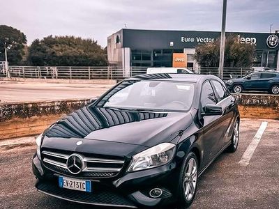 Usata Mercedes A180 109 CV (80 kW) 2014 Nero Berlina