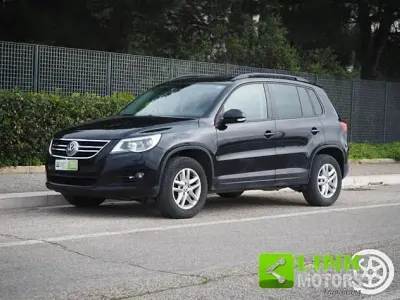 Usata VW Tiguan Trendline 140 CV (102 kW) 2010 Nero SUV