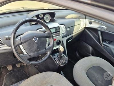 Usata Lancia Ypsilon 75 CV (55 kW) 2008 Utilitaria
