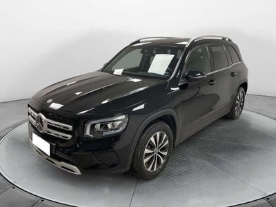 Mercedes GLB200