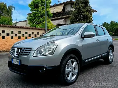 Usata Nissan Qashqai 106 CV (77 kW) 2009 Grigio SUV