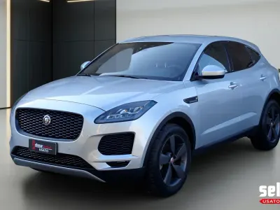 Usata Jaguar E-Pace R-Dynamic 150 CV (110 kW) 2021 N2s argento metallizzato SUV