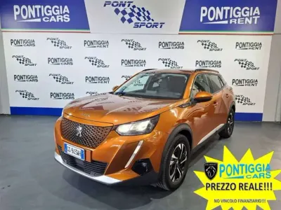 Usata Peugeot 2008 Allure 56 kW (77 CV) 2021 Arancione SUV