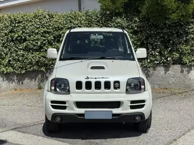 Usata Suzuki Jimny 86 CV (63 kW) 2009 Bianco SUV