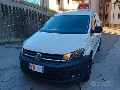 Usata VW Caddy 122 CV (89 kW) 2018 Bianco Monovolume