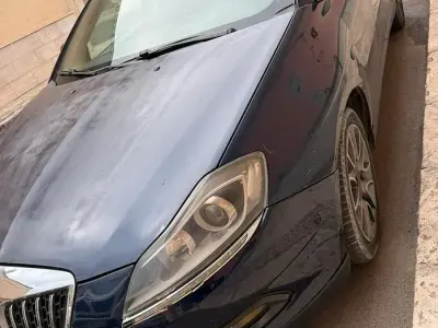 Usata Lancia Delta 165 CV (121 kW) 2009 Blu Utilitaria