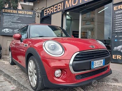 Usata Mini ONE 101 CV (74 kW) 2014 Rosso Utilitaria