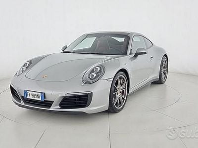 Usata Porsche 911 Carrera 4 370 CV (272 kW) 2017 Grigio Coupé