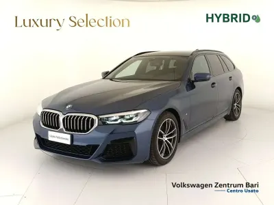 Usata BMW 520 M Sport 190 CV (139 kW) 2022 Blu Berlina