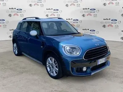 Usata Mini Cooper Countryman Hype 136 CV (100 kW) 2018 Azzurro SUV