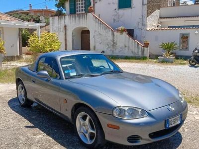 Grigio Usata 2002 Mazda MX5 Cabrio | 9000 €