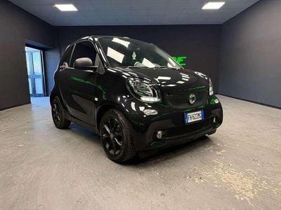 Begagnad Smart ForTwo Cabrio Passion 71 HK (52 kW) 2017 Svart Cab