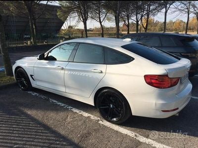 Usata BMW 320 Gran Turismo 184 CV (135 kW) 2013 Bianco Berlina