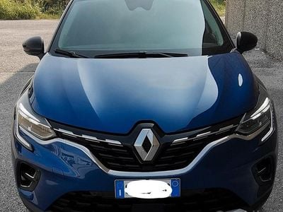 Usata Renault Captur 100 CV (73 kW) 2020 Blu SUV