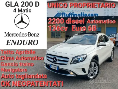 Usata Mercedes GLA200 136 CV (100 kW) 2016 Bianco SUV
