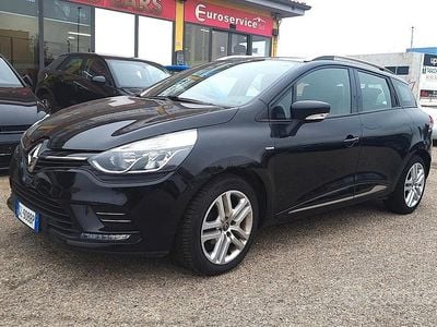 Usata Renault Clio V 100 CV (73 kW) 2020 Nero Berlina