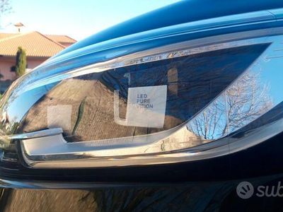 Usata Renault Kadjar 140 CV (102 kW) 2019 Verde SUV