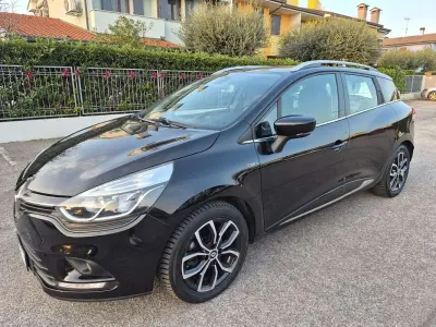Usata Renault Clio GrandTour 90 CV (66 kW) 2018 Nero Station wagon