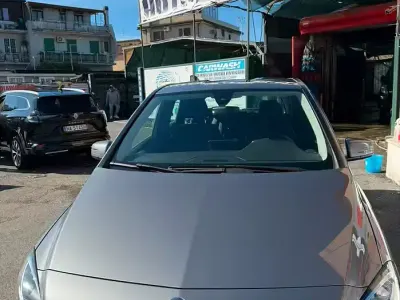 Usata Mercedes B200