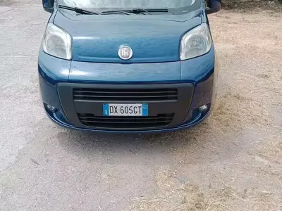 Usata Fiat Qubo Trekking 75 CV (55 kW) 2009 Bluazzurro Monovolume