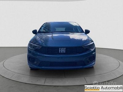 Nuova Fiat Tipo 131 CV (96 kW) 2025 Blu Berlina