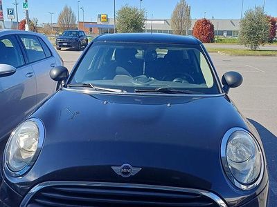 Begagnad Mini ONE 2016 Svart Halvkombi