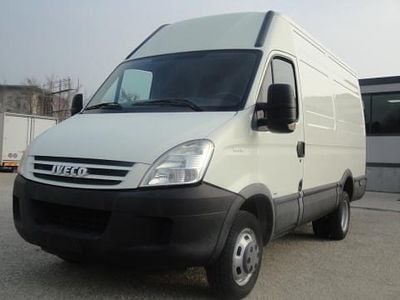 Occasion Iveco Daily 145 ch (106 kW) 2009 Blanc