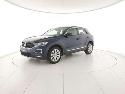 Usata VW T-Roc Advance 116 CV (85 kW) 2019 Atlantic blue metallizzato SUV