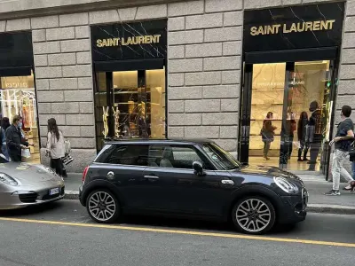 Käytetty Mini Cooper SD Hype 170 HP (125 kW) 2017 Viistoperä