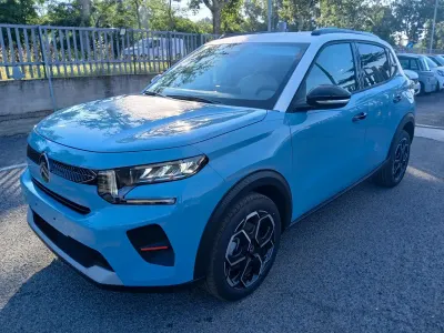 Nuova Citroën C3 PureTech 100 CV (73 kW) 2026 Blu SUV