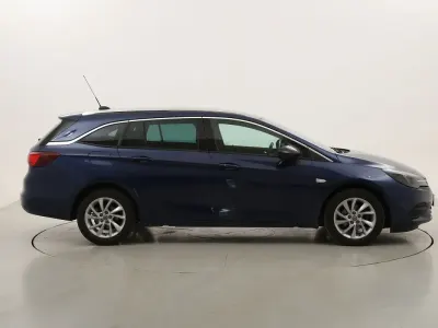 Usata Opel Astra Business Elegance 122 CV (89 kW) 2021 Blublu Station wagon