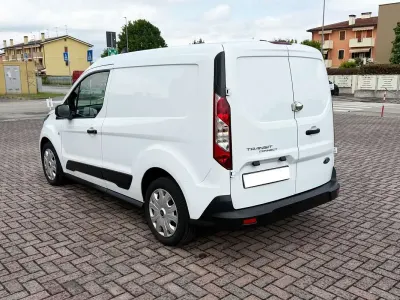 Usata Ford Transit 99 CV (72 kW) 2021 Bianco Furgone
