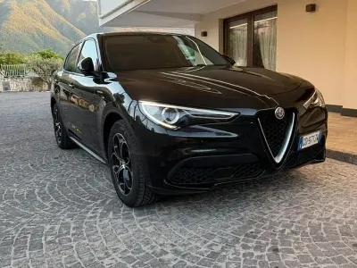 Usata Alfa Romeo Stelvio 160 CV (117 kW) 2021 Nero SUV