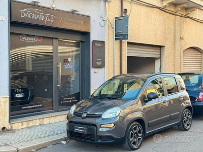 Usata Fiat Panda City Life 70 CV (51 kW) 2022 Grigio Berlina
