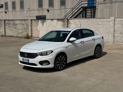 Usata Fiat Tipo Lounge 95 CV (69 kW) 2018 Bianco Berlina